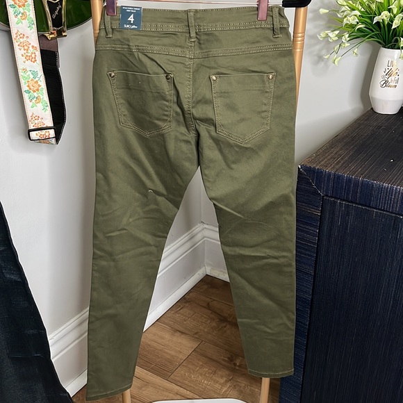 Suko Skinny Jeans - Sz 4 - Picture 5 of 5